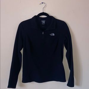 BLACK NORTH FACE QUARTER ZIP🖤🤍